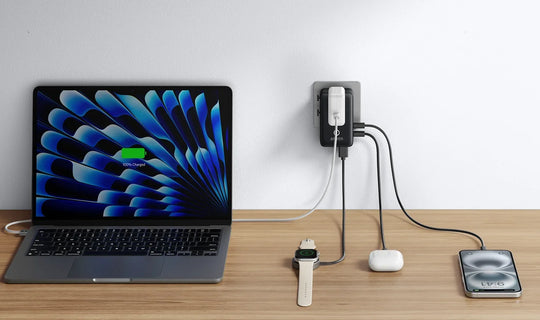 海外旅行に変換プラグ・変圧器は必要？コンセントの形・電圧とモバイルバッテリーの持ち込みルール