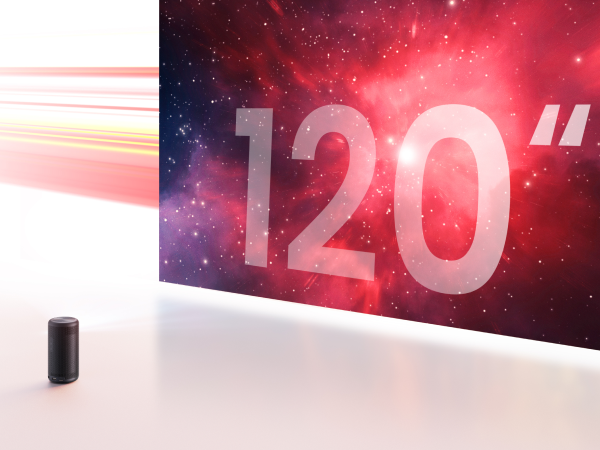 120インチの大迫力な大画面